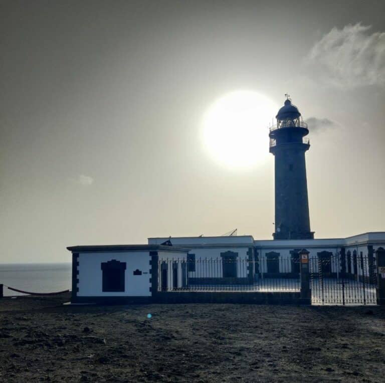 Faro di Orchilla punto più a ovest della spagna