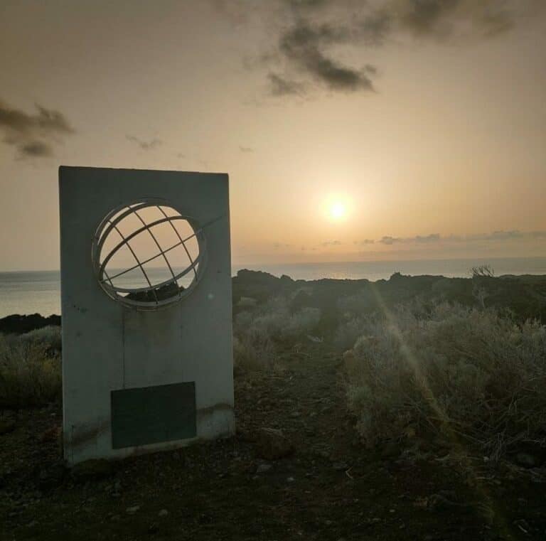 Monumento al meridiano zero a el hierro