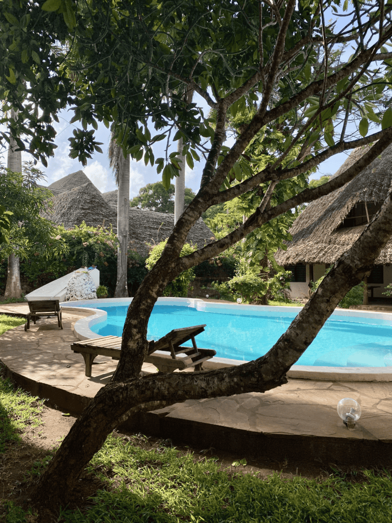 kenya villa piscina